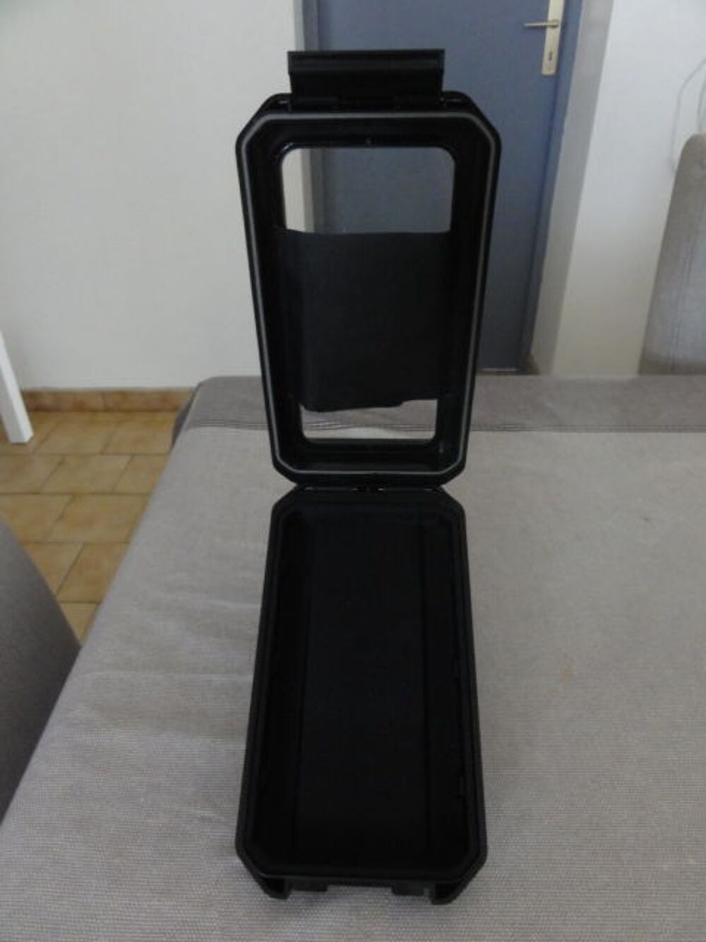 Support t&eacute;l&eacute;phone comme neuf pour moto, v&eacute;lo
Sports