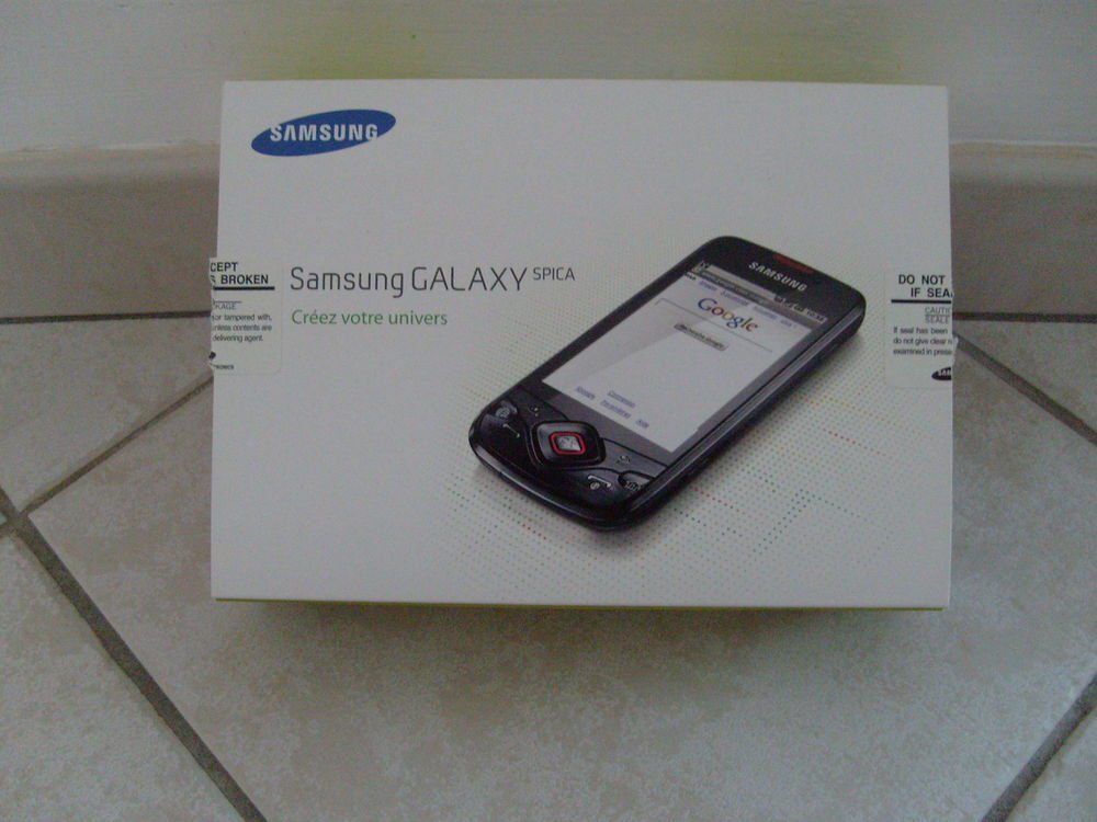 Samsung Galaxy Spica GT-15700 comme neuf Téléphones et tablettes