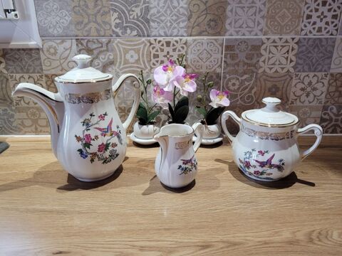 Service  th. Porcelaine. France. 24 Varennes-Saint-Sauveur (71)