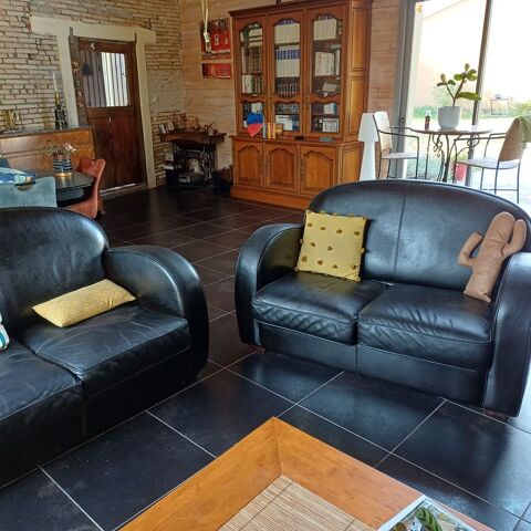 2 canapés 2 places Vintage CLUB  300 Le Barp (33)
