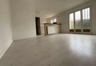  Appartement à vendre 2 pièces 48 m² Angoulême