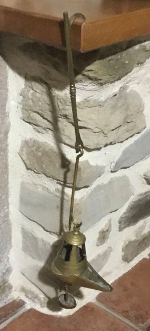 Ancienne lampe � huile 35 Beno�tville (50)