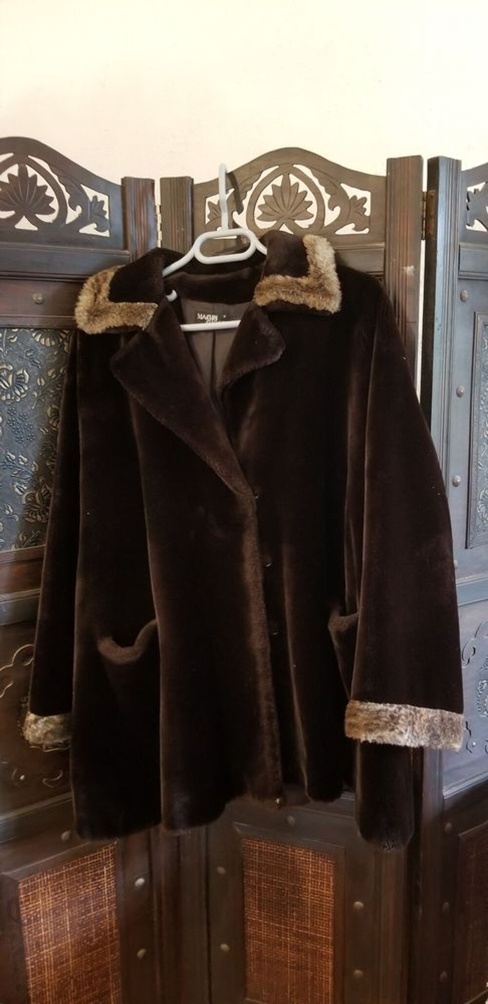Veste en fourrure Vêtements