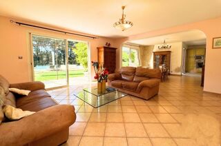  Villa � vendre 6 pi�ces 191 m�