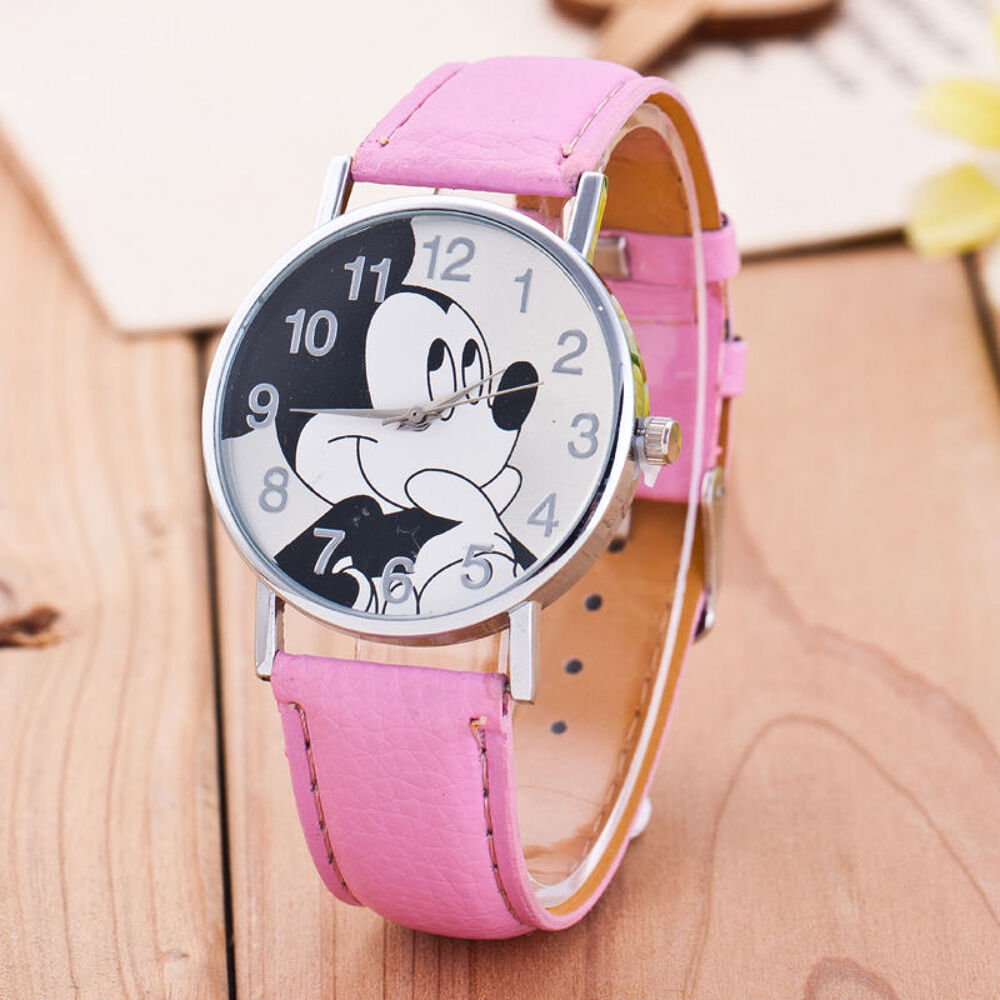 Montre Mickey neuve sous blister Bijoux et montres