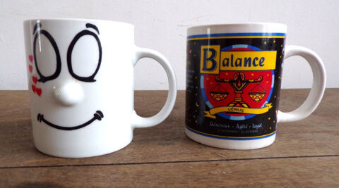 deux mugs fantaisie , visage et astrologie balance 2 Laval (53)
