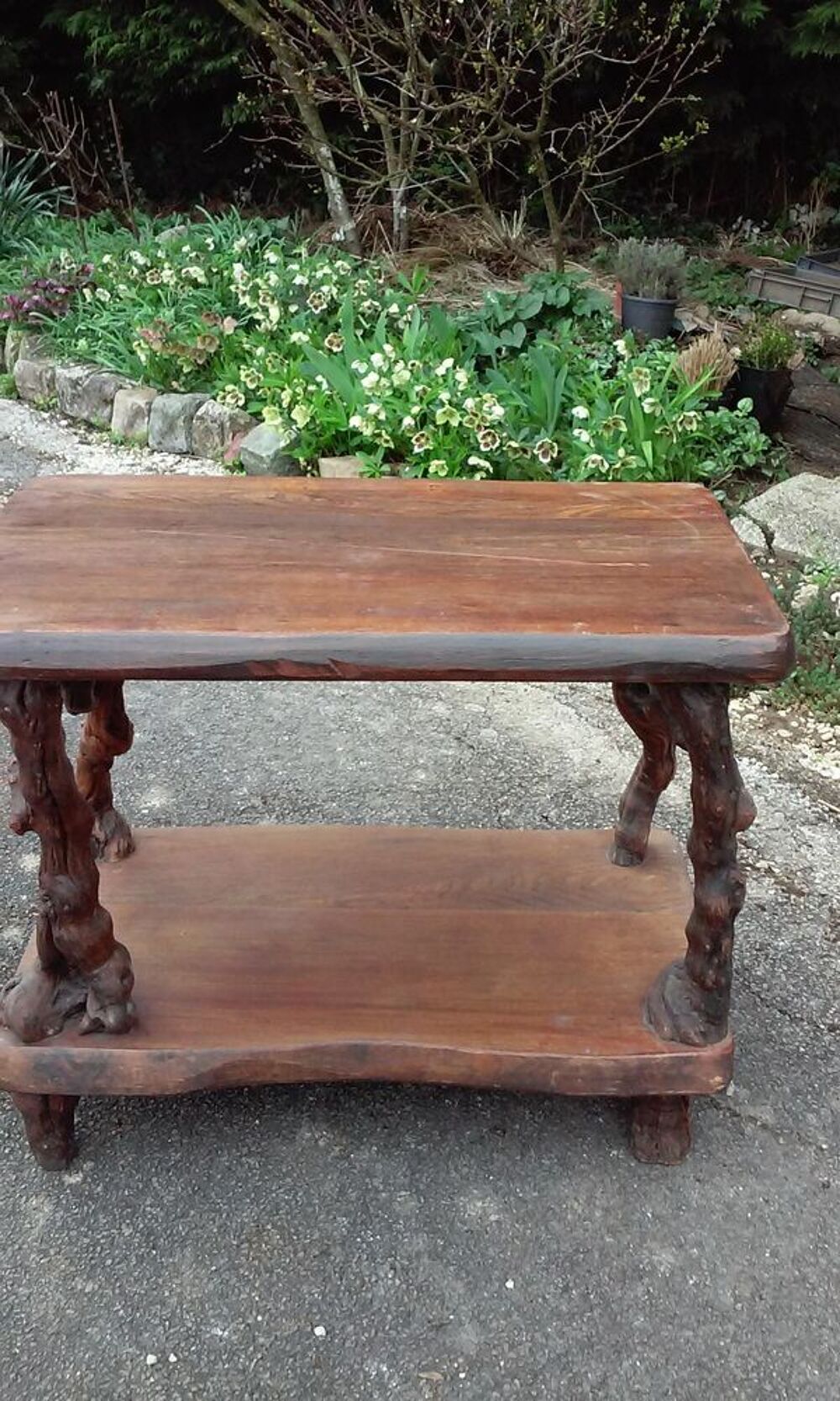 table avec 2 plateaux et pieds en ceps de vigne Meubles