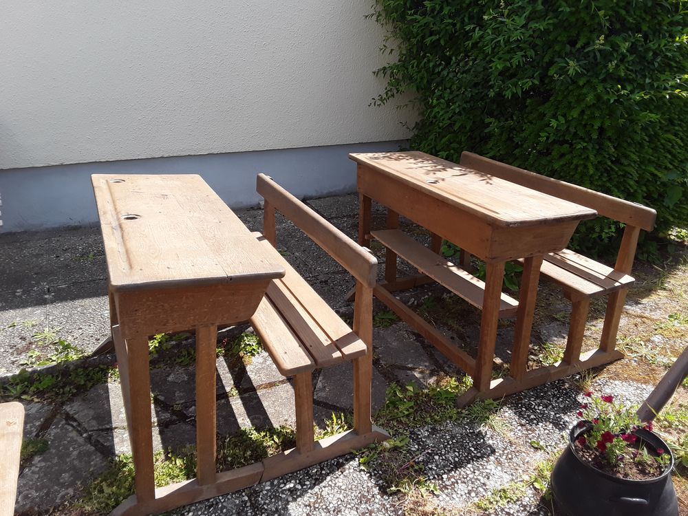 Pupitre d &eacute;colier ancien deux places avec banc s&eacute;par&eacute; Meubles
