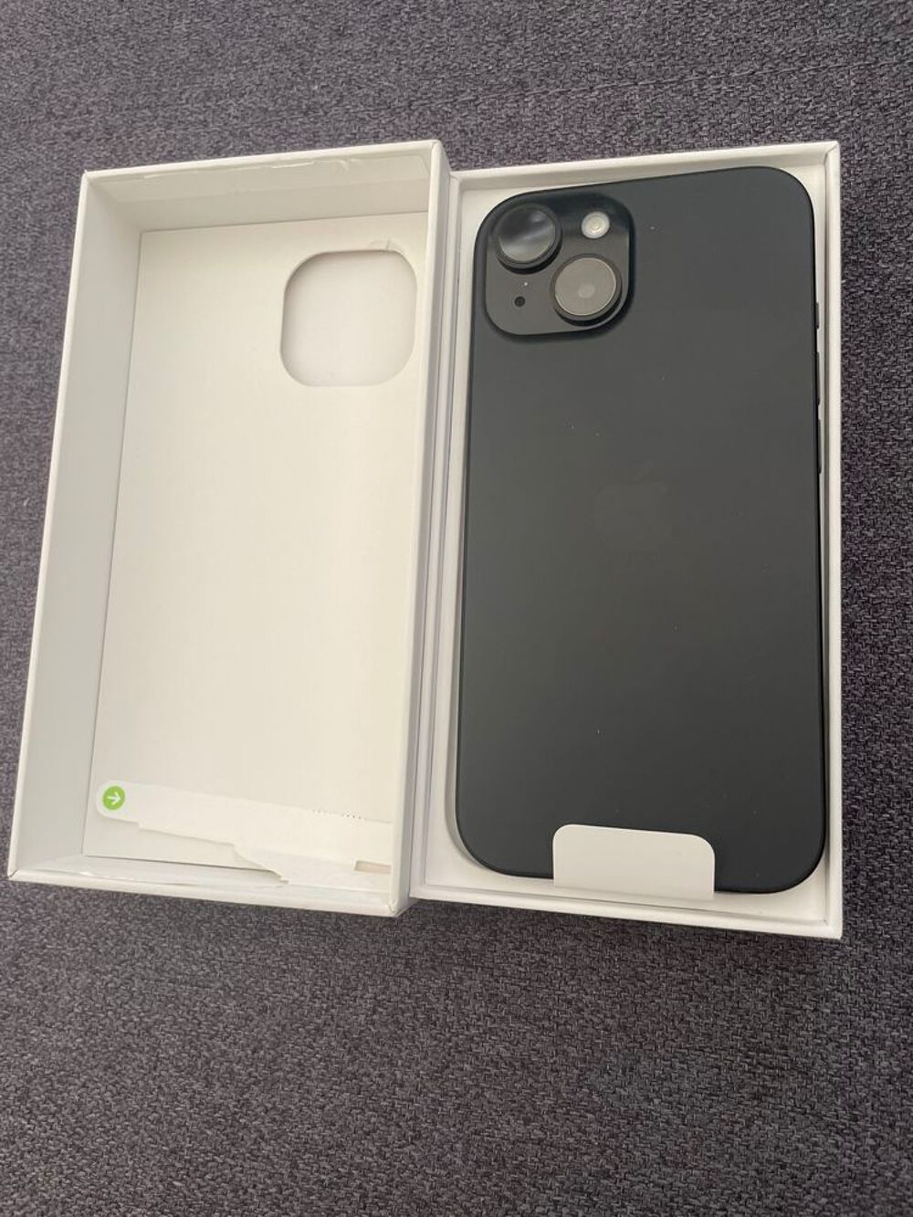 IPhone 15 256G neuf Téléphones et tablettes