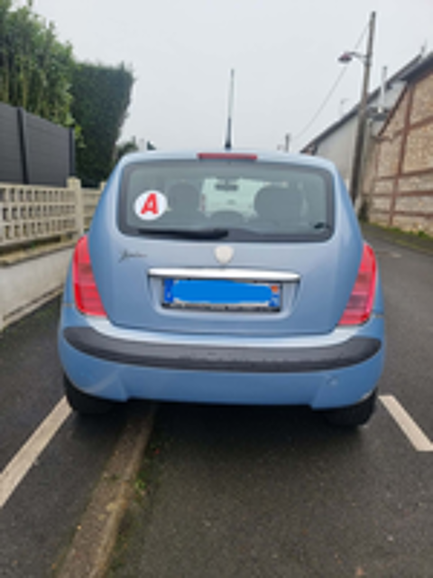 Ypsilon 1.2 Elefantino B-Colore 2006 occasion 76170 Lillebonne
