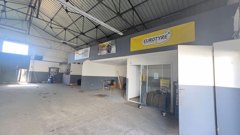 Location Autre Local commercial 500 m² Plein centre de Béziers Béziers