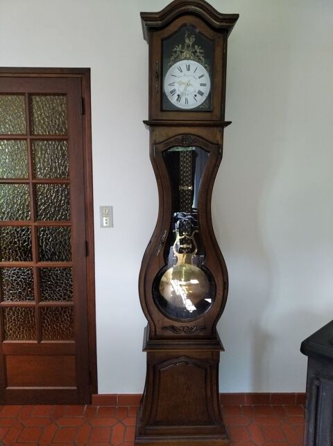 Horloge comtoise Morbier , bois ch�ne massif 120 Argences (14)