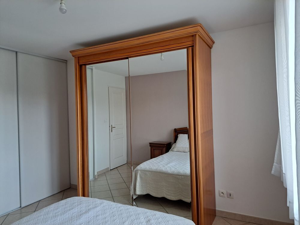 CHAMBRE MERISIER Meubles