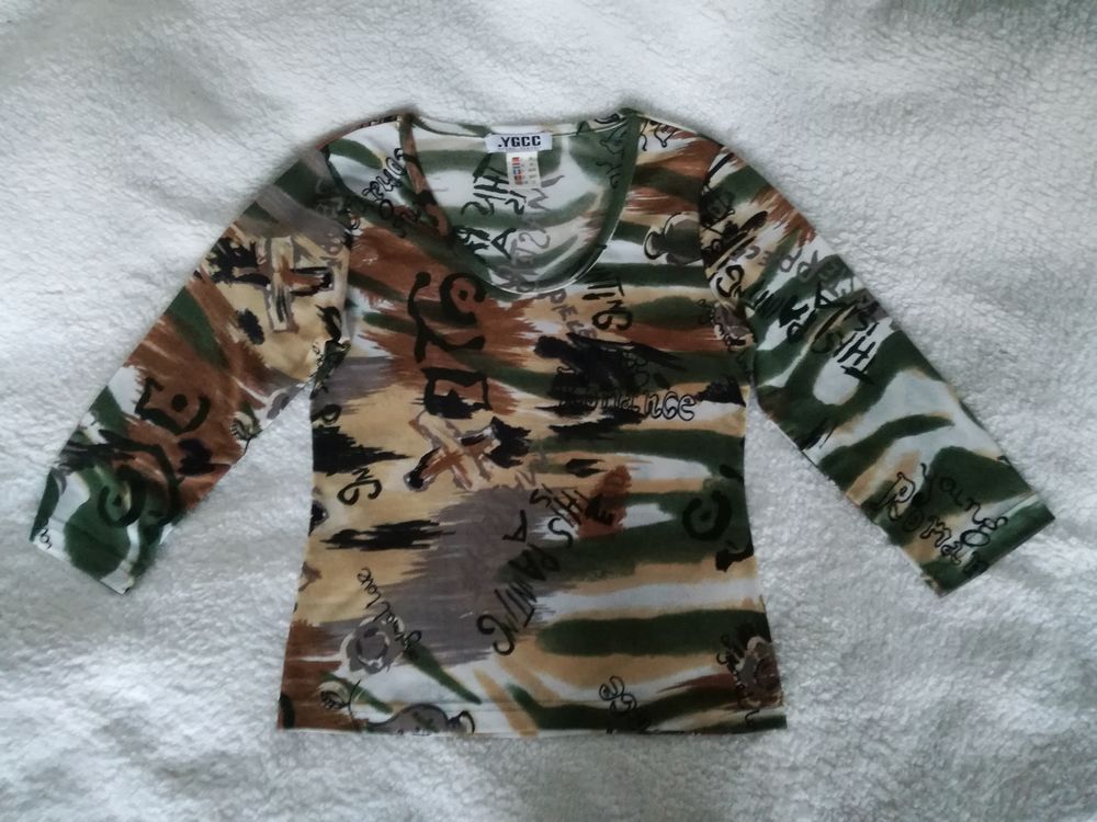 Haut femme camouflage Vêtements