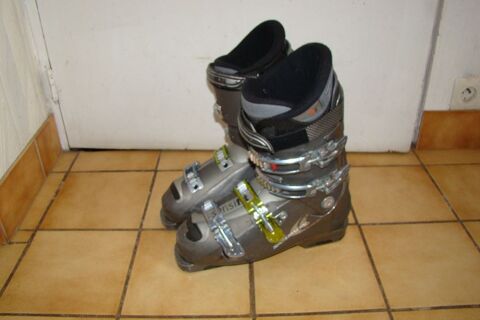 Chaussures de ski Salomon  X Wave  T. 42 / MP 27 - 27.5   
50 Gargenville (78)