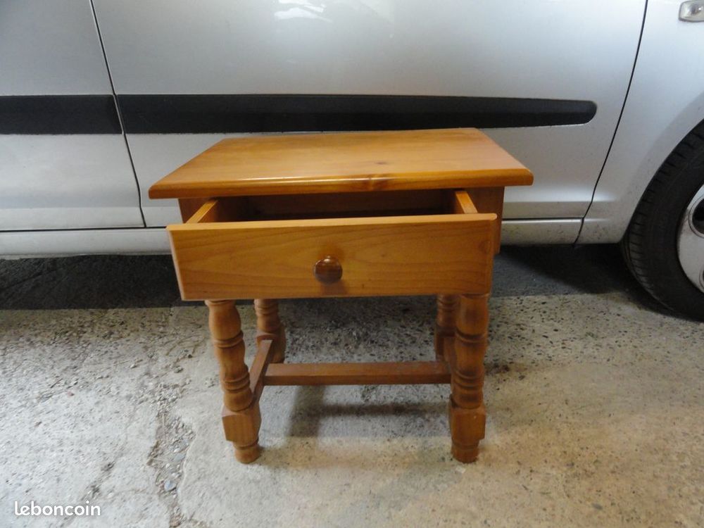Table de nuit Meubles