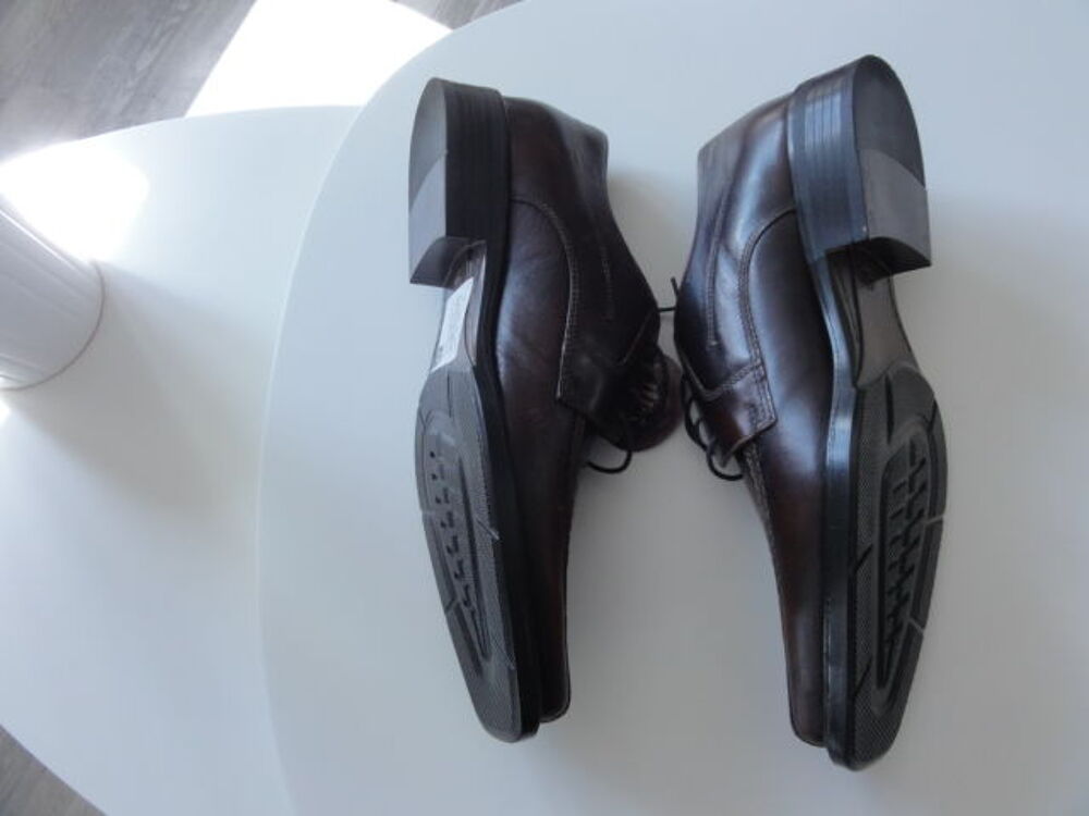 chaussures neuves P41 Cuir marron d&eacute;grad&eacute; Chaussures