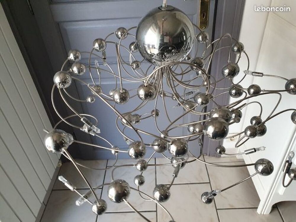 lustre modernes styl&eacute; avec 2 appliques Meubles
