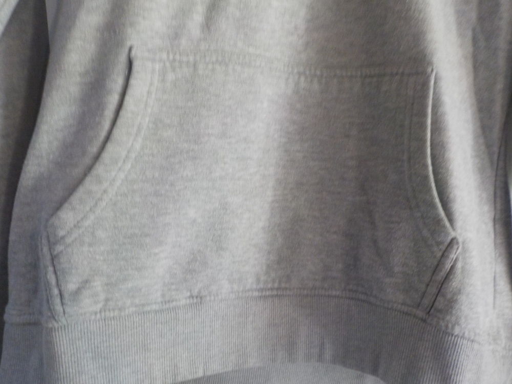 JOGGING GRIS AIRNESS HOMME TAILLE L Vêtements