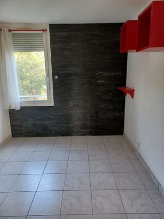  Appartement � vendre 4 pi�ces 79 m�