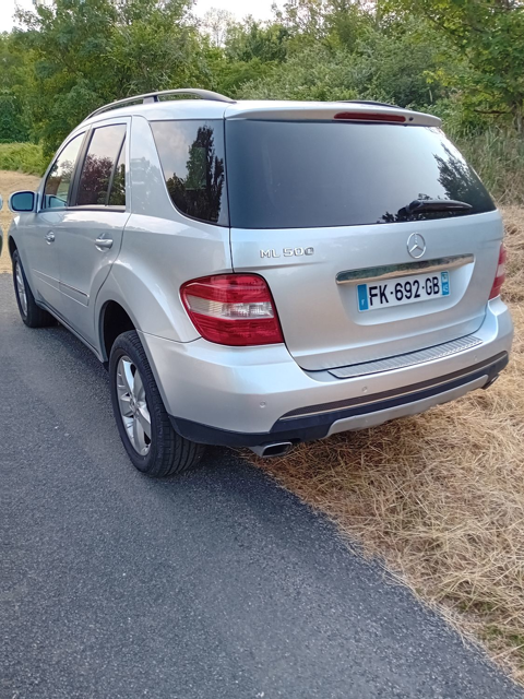 Mercedes Classe M ML 500 A 2006 occasion Briare 45250