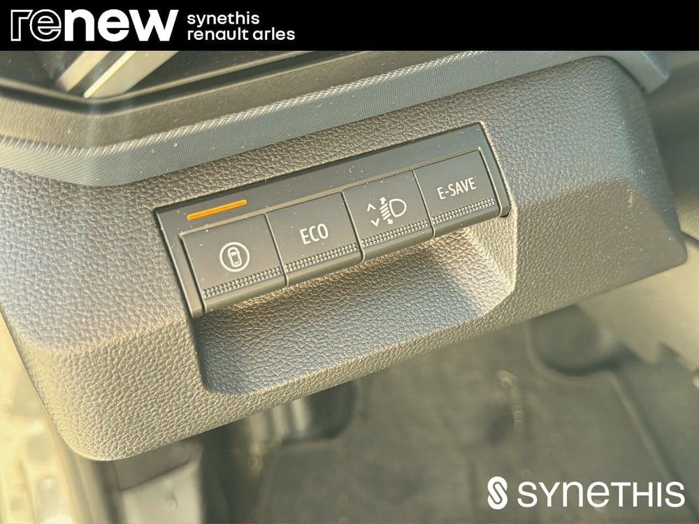 Duster Hybrid 140 Expression 2025 occasion 13200 Arles