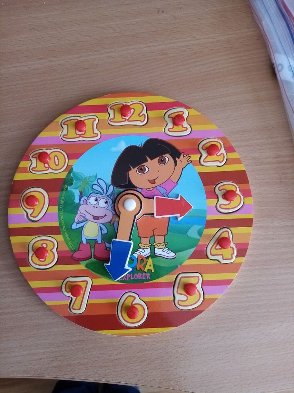 HORLOGE RONDE EN BOIS Jeux / jouets