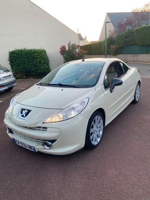 Peugeot 207 cc 1.6 HDI