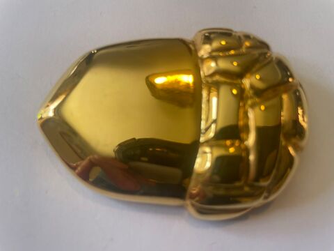 Superbe Broche gland GM dorée Ines de La Fressange 180 Vigneux-sur-Seine (91)
