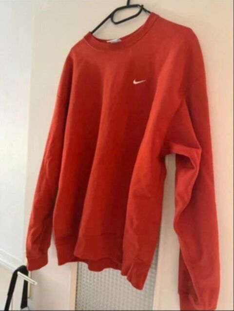 pull Nike 25 Redon (35)