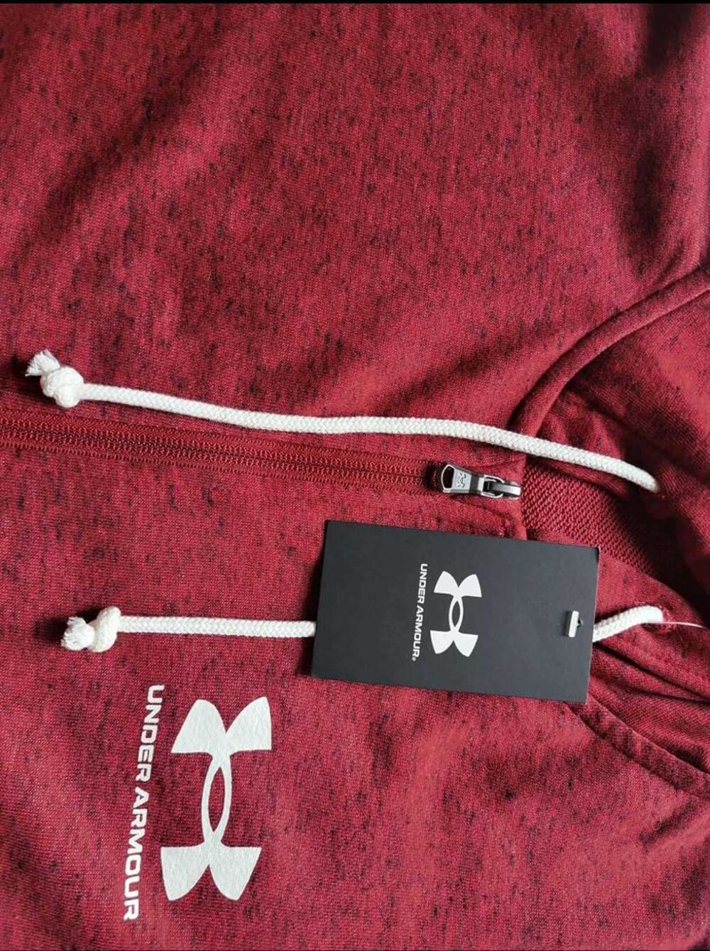 veste+zipp&eacute;e+under+amour+bordeaux+(original Vêtements