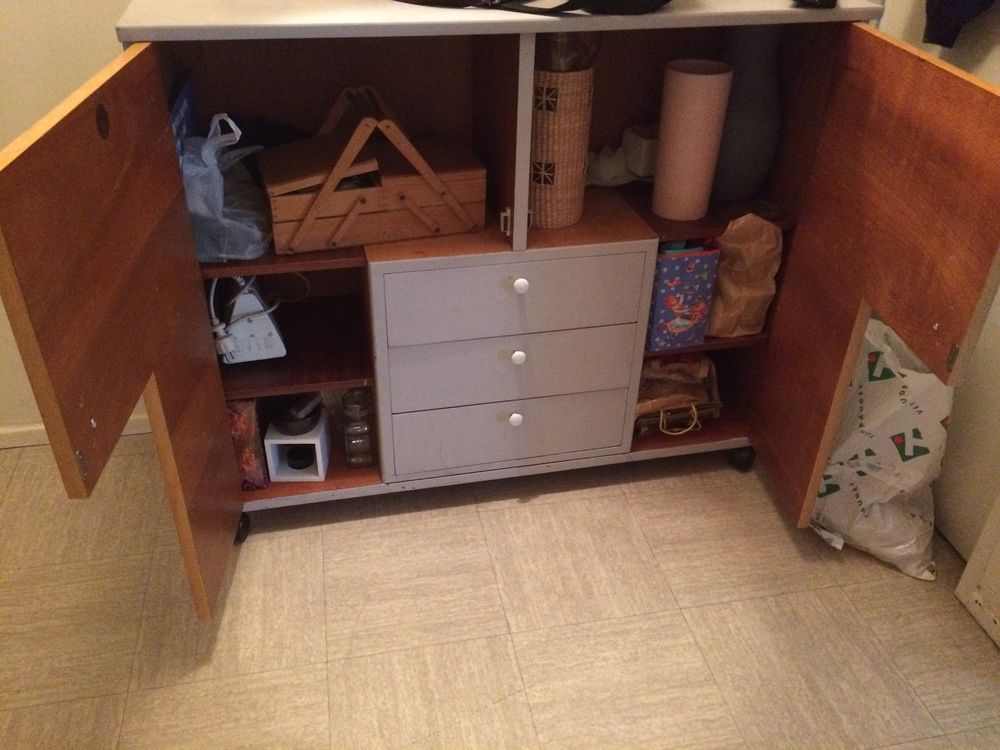 Buffet bas gris Meubles