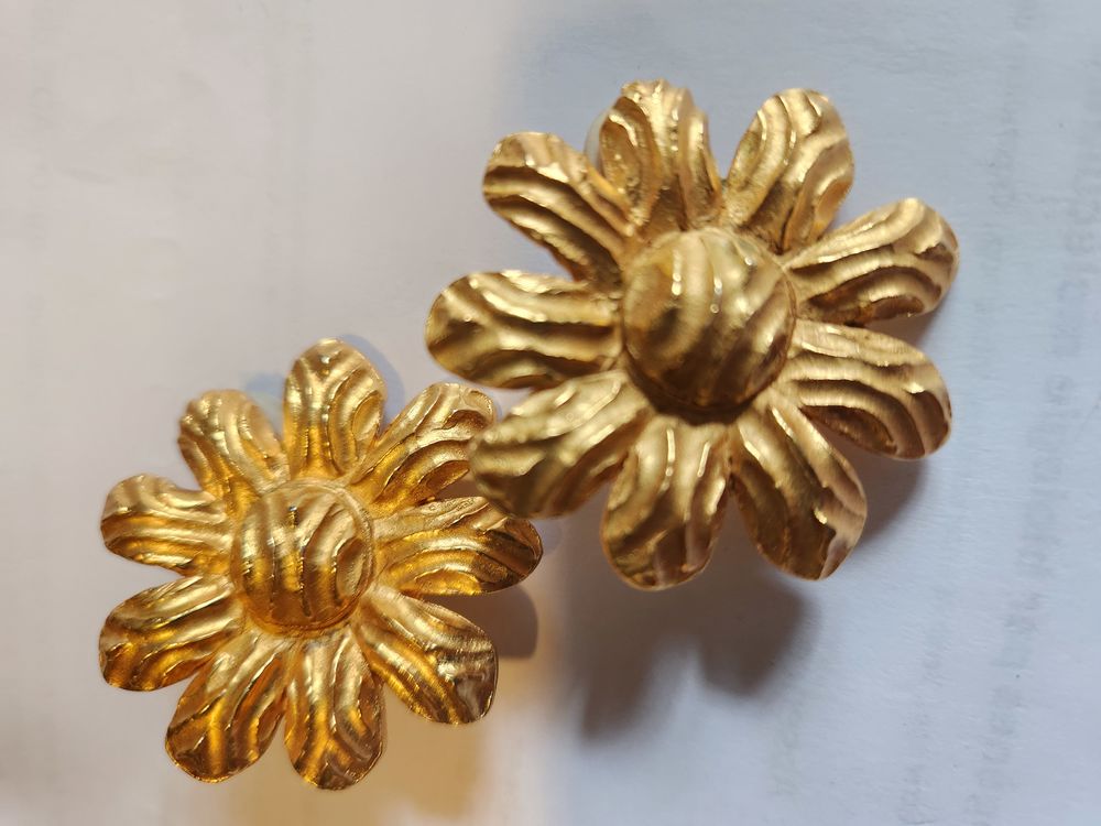 BO Clip fleur LANVIN Dor&eacute;e Bijoux et montres