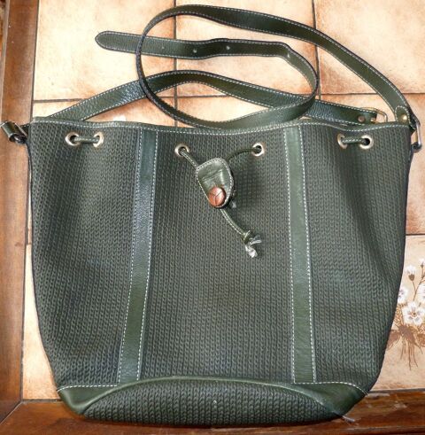 Sac � main Didier Lamarthe 25 Hergnies (59)