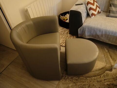 Fauteuil cabriolet avec pouf  35 Bischwiller (67)