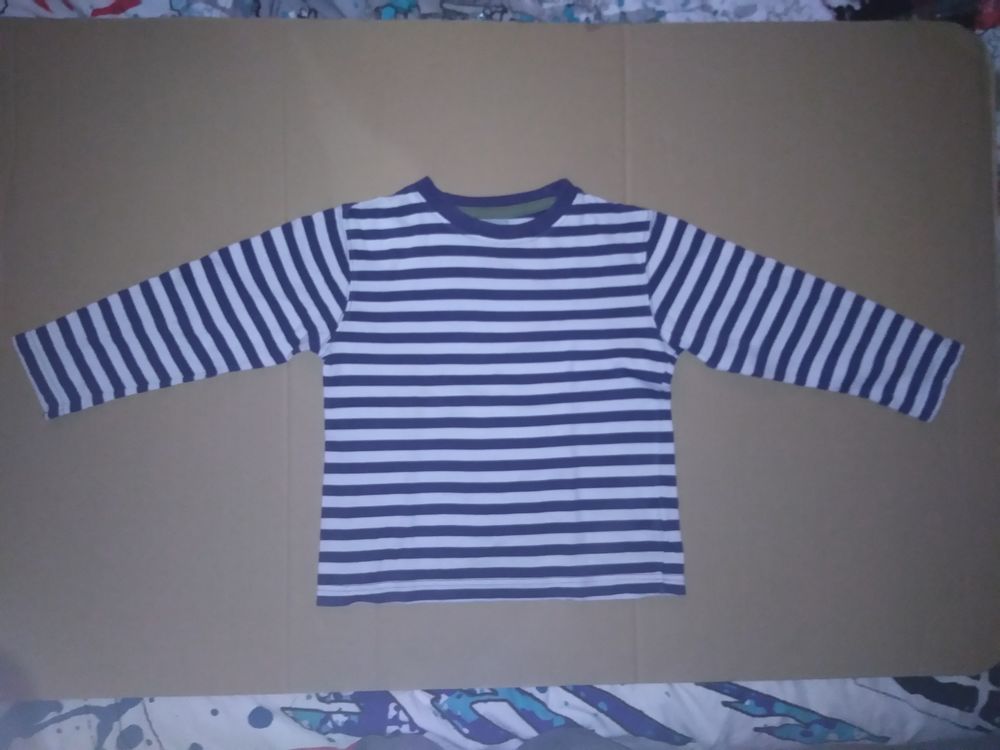 Tee-shirt marini&egrave;re 7/8 ans Vêtements enfants