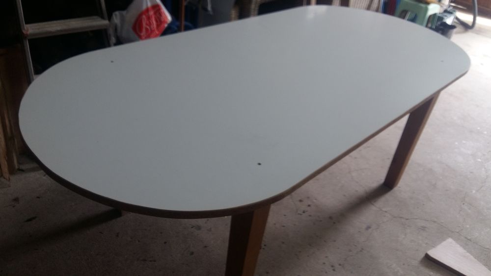 TABLE DE SALLE A MANGER Meubles