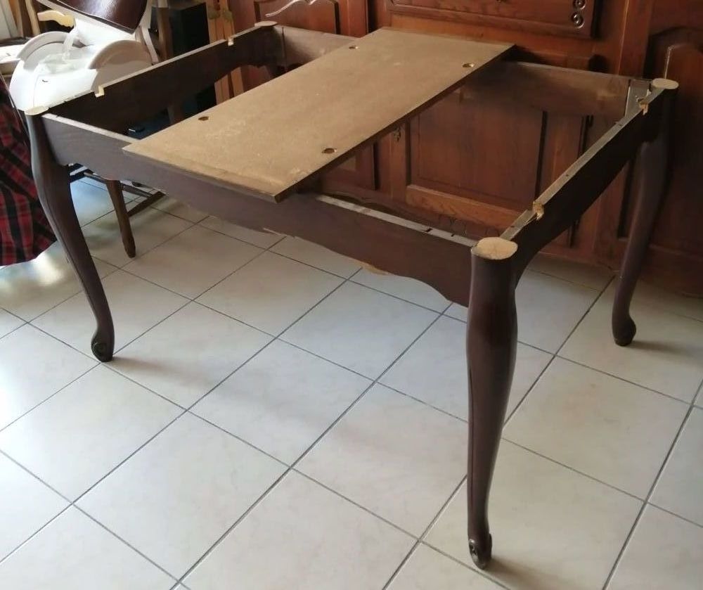 Table rectangulaire parfait &eacute;tat Meubles