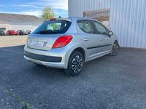 207 1.4 VTi 16V 95ch Trendy 2009 occasion 65800 Aureilhan