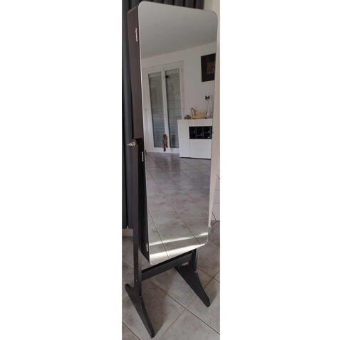 Armoire  bijoux avec miroir 50 Saint-Genest-Malifaux (42)