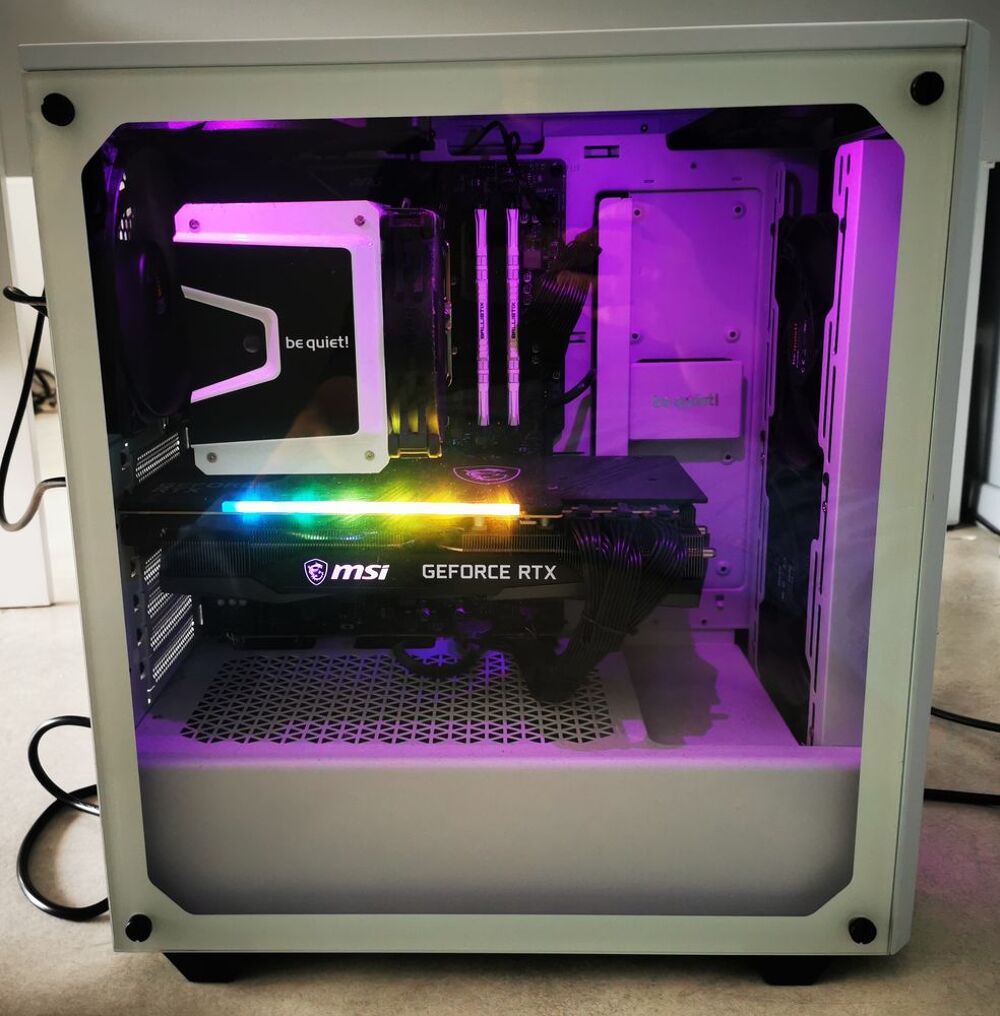 N&eacute;gociable PC/TOUR gamer 32Go RAM / RTX 3080 / RYZEN 7
Matériel informatique