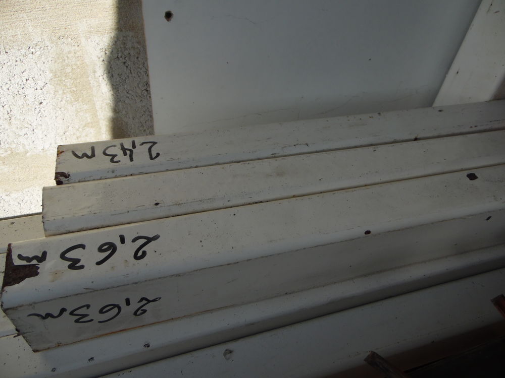 PROFILES ACIER LAQUES Bricolage