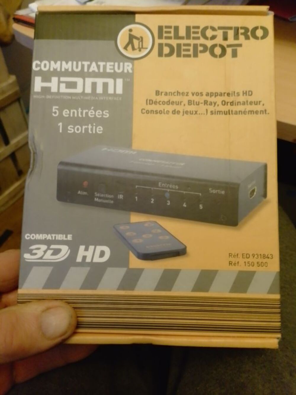 commutateur HDMI. 5 entr&eacute;es, 1 Sortie. 
Comme neuf Audio et hifi