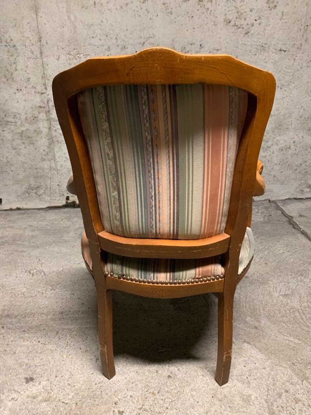 Fauteuil capitonne Meubles