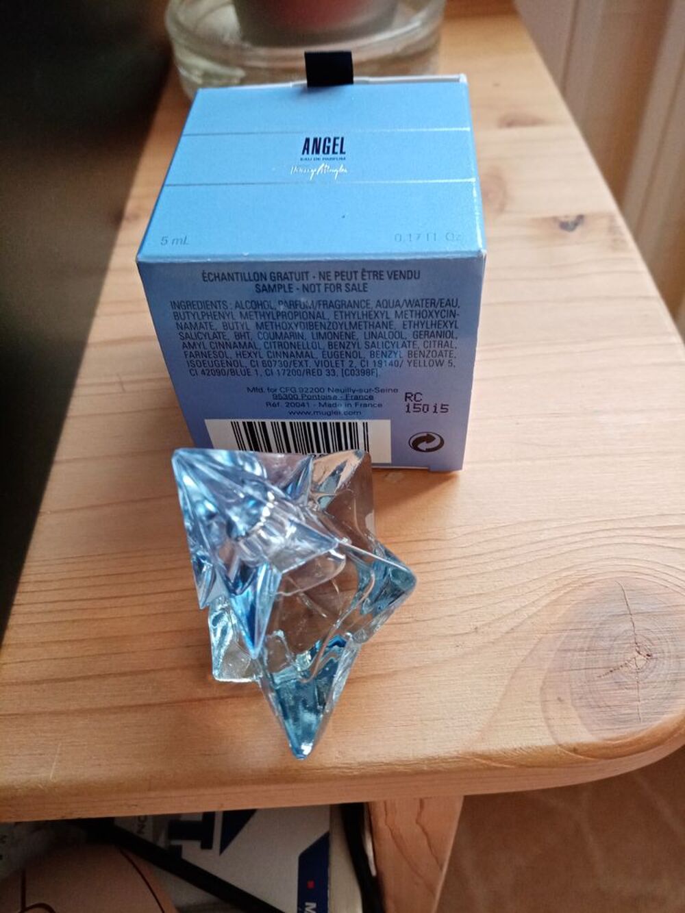 une miniature de parfum T MUGLER 