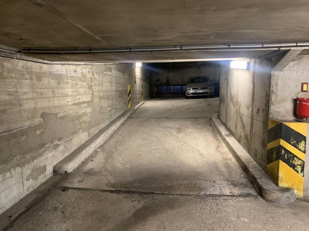 Location Parking/Garage PARKING couvert rue du point du jour BOULOGNE sud Boulogne-billancourt