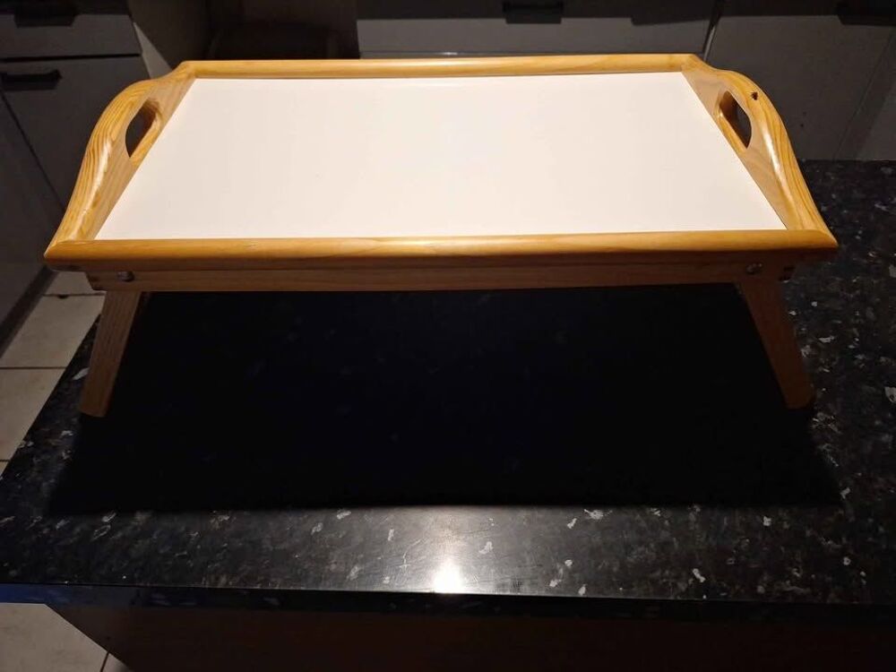 Plateau de lit pliable en bois/ table de petit d&eacute;jeuner Meubles