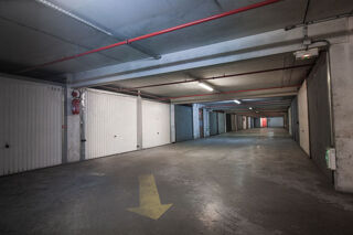  Parking / Garage  louer 13 m