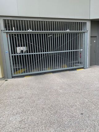  Parking / Garage  louer 16 m