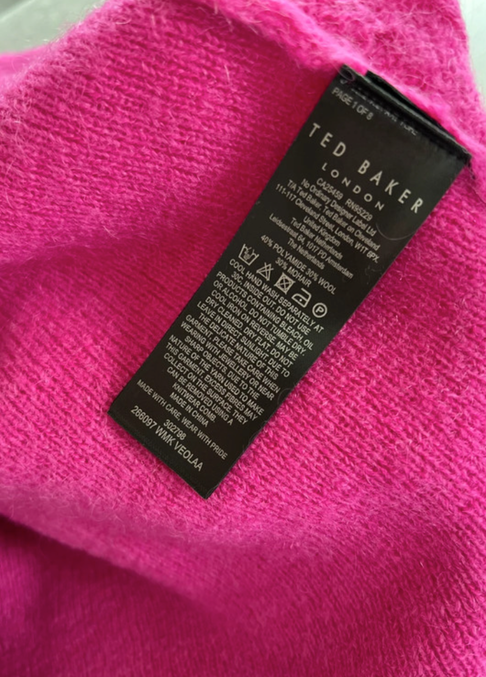 Pull Ted Baker
M / 38 / 10&middot;Neuf avec &eacute;tiquette Vêtements